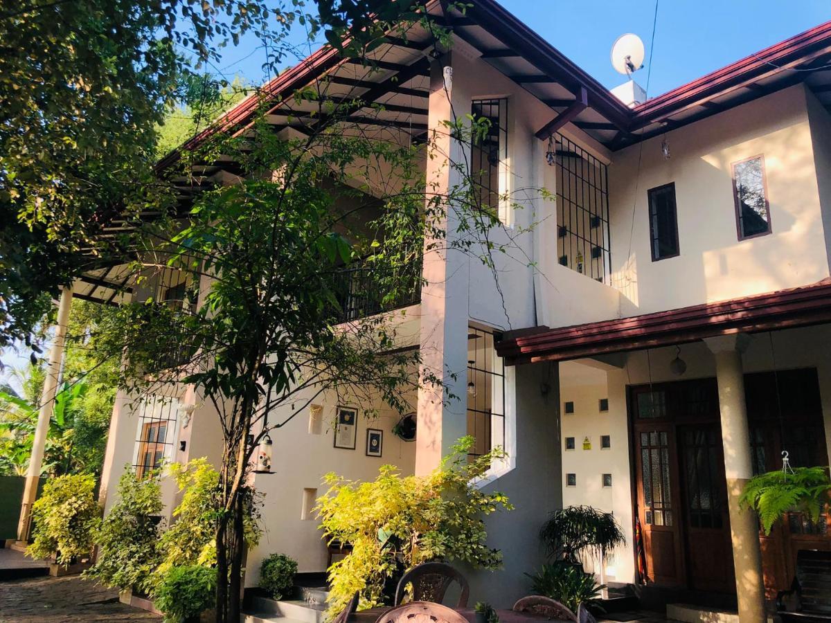 Bed and Breakfast West Dene Negombo Exterior foto