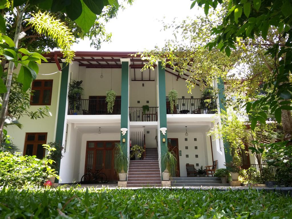 Bed and Breakfast West Dene Negombo Exterior foto